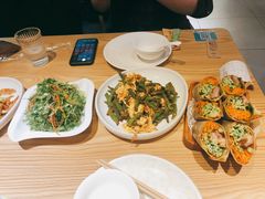 香肉卷饼-小镇大厨新概念复合中餐厅(万达广场大连高新店)