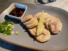 -穹六人间 people 6(岳阳路店)