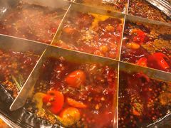 -岗上渣渣老火锅(两路口店)