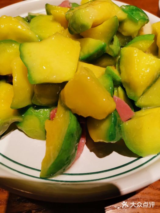 云海肴·汽锅鸡·云南菜(天山百盛优客店)图片