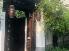 -西溪天堂商业街-停车场