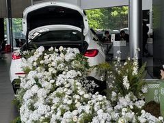 -宁波之星奔驰4S店(海曙店)