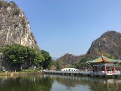 -星湖旅游景区七星岩