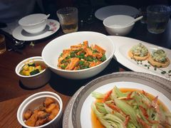 -许爷家·生态湖鲜(徐汇日月光店)