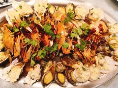 -大城·烧烤海鲜大排档(台东店)