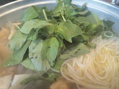 -Cau Go Vietnamese Cuisine