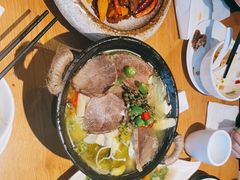 -隔壁老王·家常云南菜(花巷店)