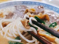 -锦泓老字号猪脏粉(东联大厦店)