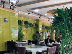 大堂-清真·胖妈妈手抓餐厅(定西路长城宾馆店)