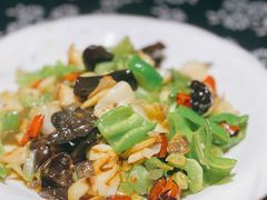辣炒海螺-旺角小渔村·海肠捞饭开创者(二马路店)