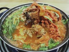 -喇喇排骨火锅·传统韩式脊骨汤(望京西园总店)