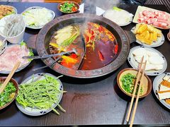 -重庆故事姊妹老火锅(财经学院店)