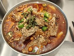 -蓉三少冒烤鸭·四川小吃集(北京首店)