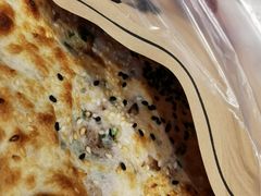 招牌葱油精肉大烧饼-朱阿根烧饼(赤峰路店)