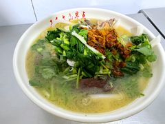-文山荷鲜居(翠湖店)