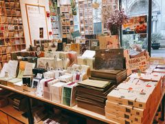 -猫的天空之城概念书店(杭州南宋御街店)