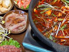 酸辣锅-黔有有贵州酸汤夺夺粉火锅(五味十字店)