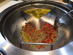 -吃城都·鱼蛙火锅(西玉龙街店)