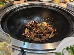 -锅老头海鲜铁锅炖