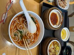 -三千粉牛肉米粉(来客茂店)