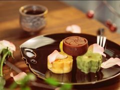 -梅间堂茶馆(绿地缤纷城店)