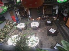 -蔼若春.传承三十年云南菜(金碧公园店)