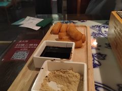 -卢大鲜鱼头捞饭(美利广场店)