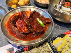 -草家酱蟹炭火烤肉店(珲春南路二店)
