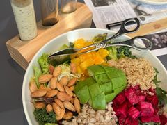 芥子酱羽翼甘蓝沙拉-小大董·烤鸭(观景餐厅·南京西路店)