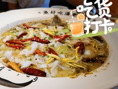 -江渔儿酸菜鱼·拔草餐厅(虎门君乐汇店)
