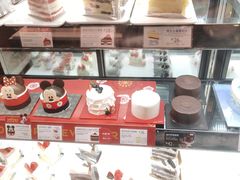 -巴黎贝甜(宜山路店)