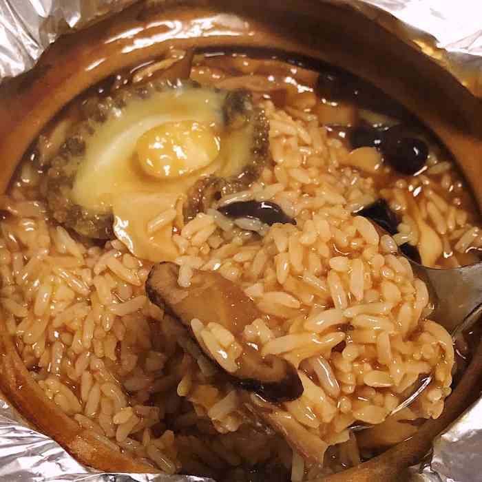 晨曦炖品鲍鱼饭(江宁万达店)-"今天中午点的外卖,惊喜鲍汁捞饭,豪华版