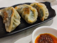香煎韭菜饺-长禧家·珑厨(东山口店)