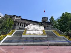 -四川汶川特大地震漩口中学遗址