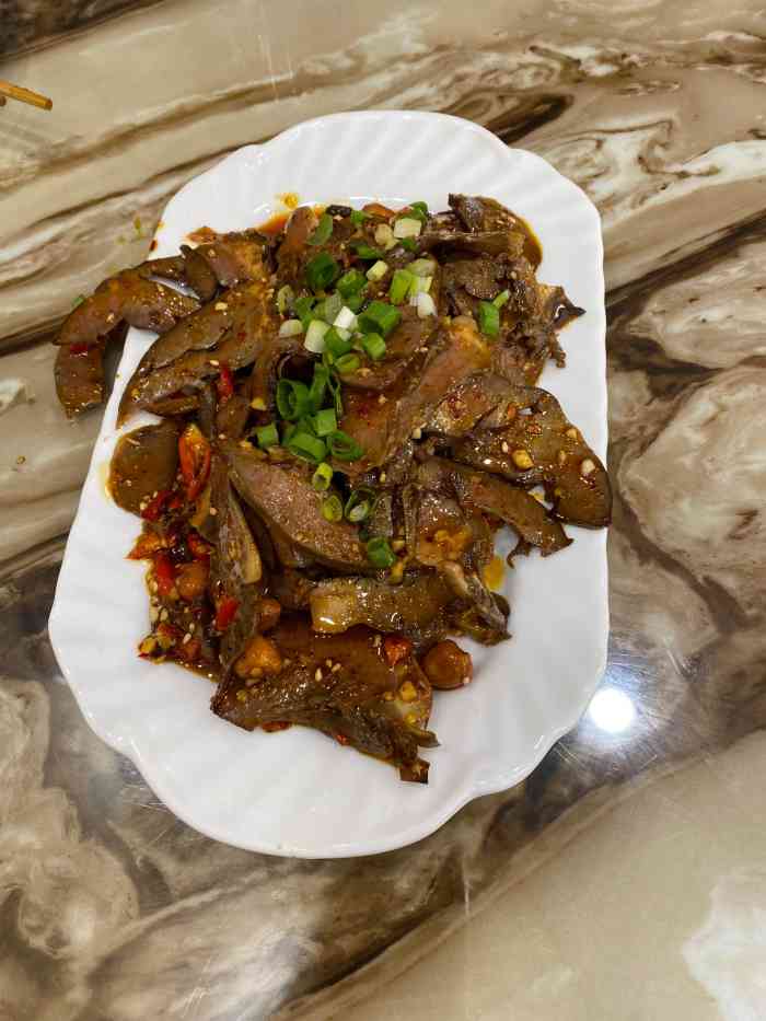 徐幺妹四川水煮鱼-"在路边好找!他家的老顾客了!他家的鱼是真.