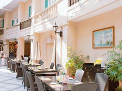 -汕头金海湾大酒店(万象城店)