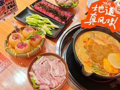 -黔三一夺夺粉酸汤火锅(百信店)