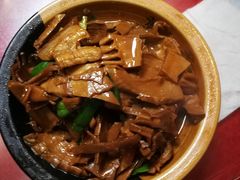 -九华山聚龙大酒店