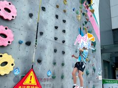 -超极限攀岩馆(六元素店)