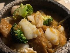 -穹六人间 people 6(岳阳路店)