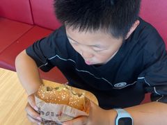 -汉堡王(梅村服务区南店)
