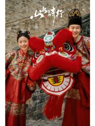 -雪中彩影婚纱摄影·微光艺术中心