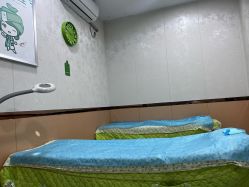 -苗医生专业祛痘·皮肤管理