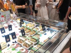 -罗森尼娜(德思勤店)