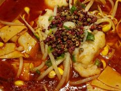 -渝是乎酸菜鱼(龙旗购物中心店)