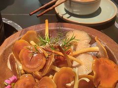 -季季山·云南野生菌火锅(上海首店)