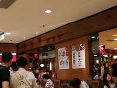 等位区-鼎泰丰(复兴店)