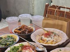 -CowCow其其·牛杂咖啡公司(六运店)