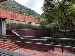 -香港大学