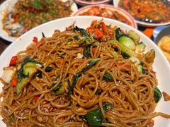 -堂瓦里·33年传统赣菜(第一街区店)